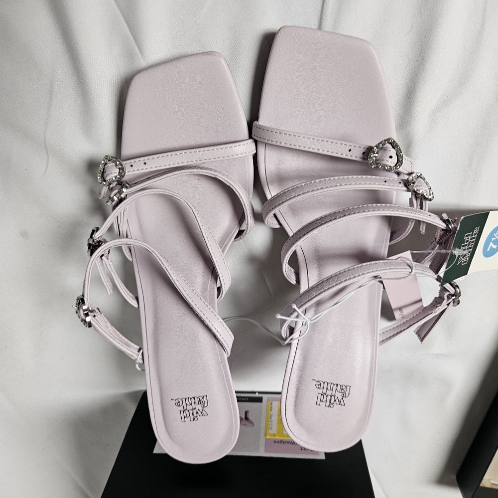 Wild Fable 7.5‎ Purple Strappy Sandals New